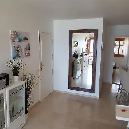Апартаменты Ferienwohnung Fur 4 Personen Ca 55 M In Adeje, Teneriffa Westkuste Von Teneriffa Адехе